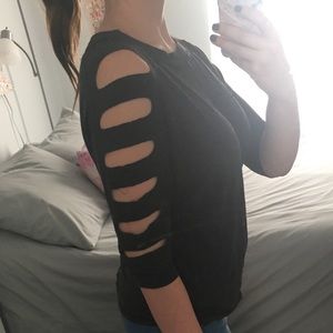 3/4 Slit Sleeve Shirt